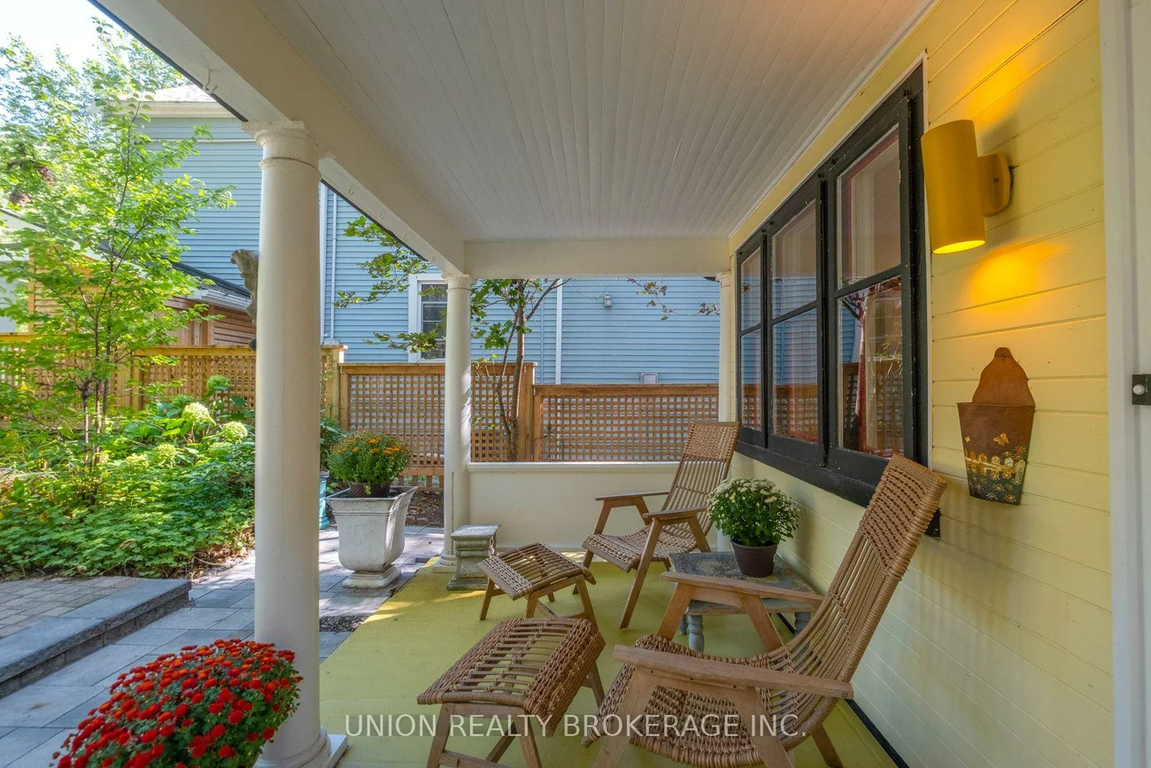 28, Victoria Park, The Beaches, Toronto