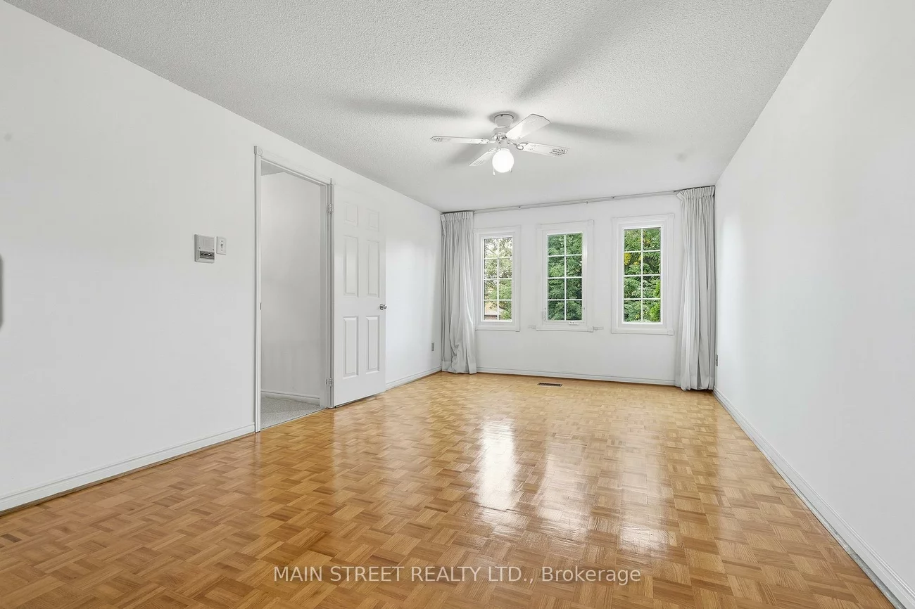 95, Whistling Hills, Milliken, Toronto