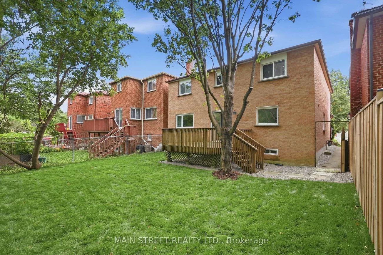 95, Whistling Hills, Milliken, Toronto