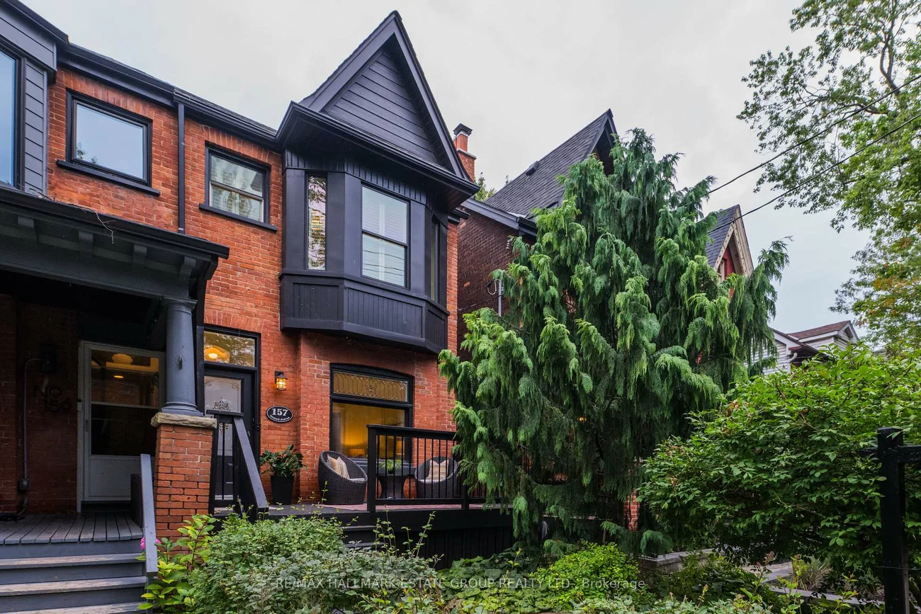 157, Heward, South Riverdale, Toronto
