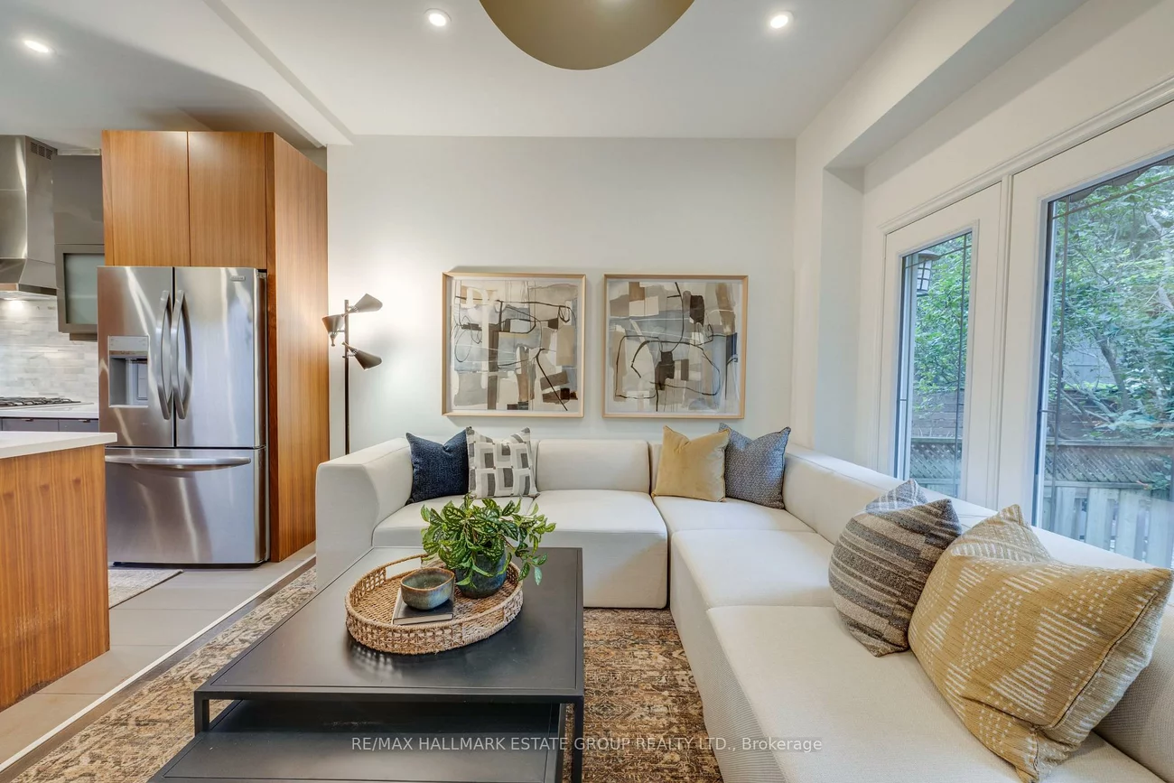 157, Heward, South Riverdale, Toronto
