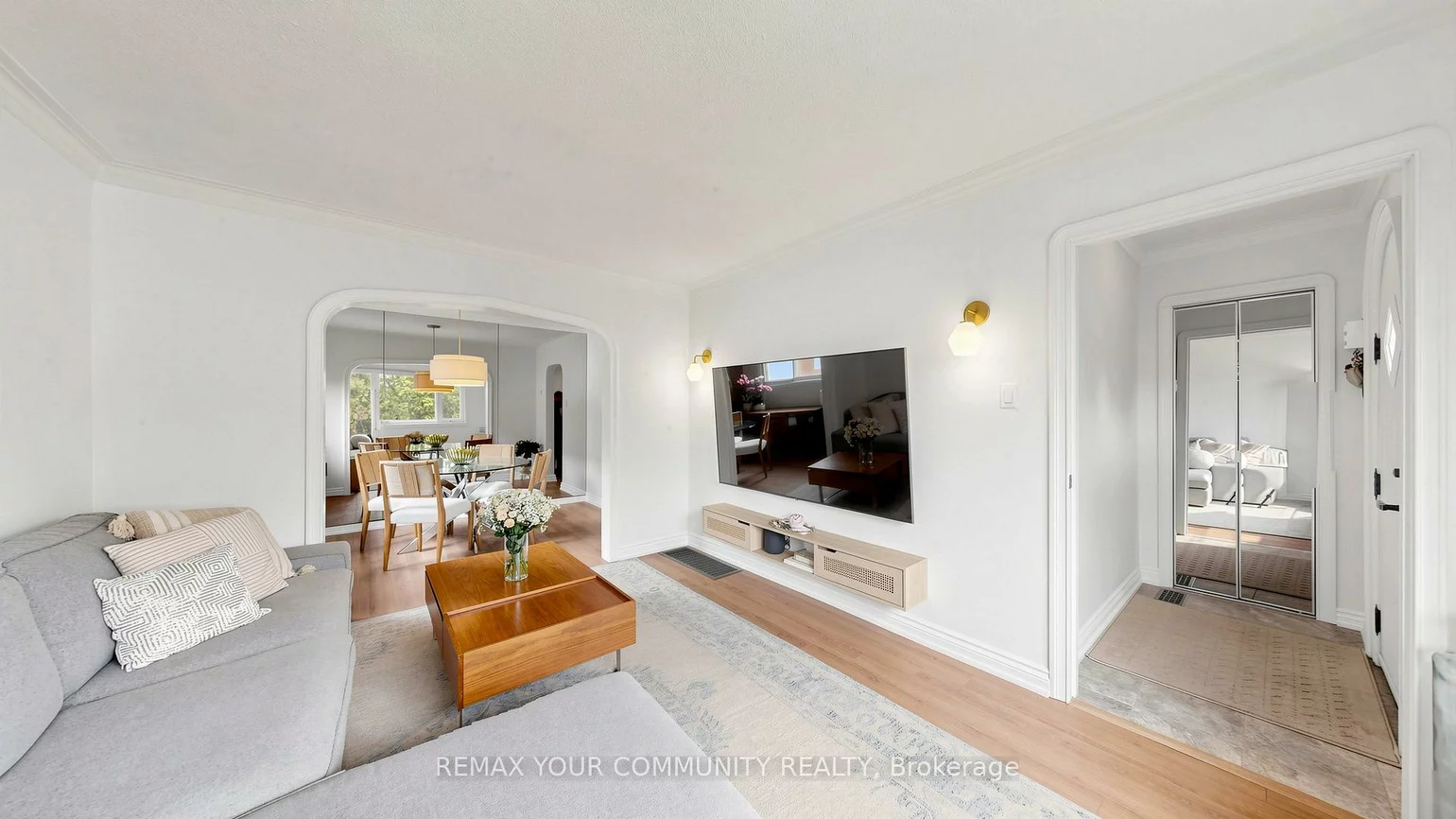 6, Athlone, East York, Toronto