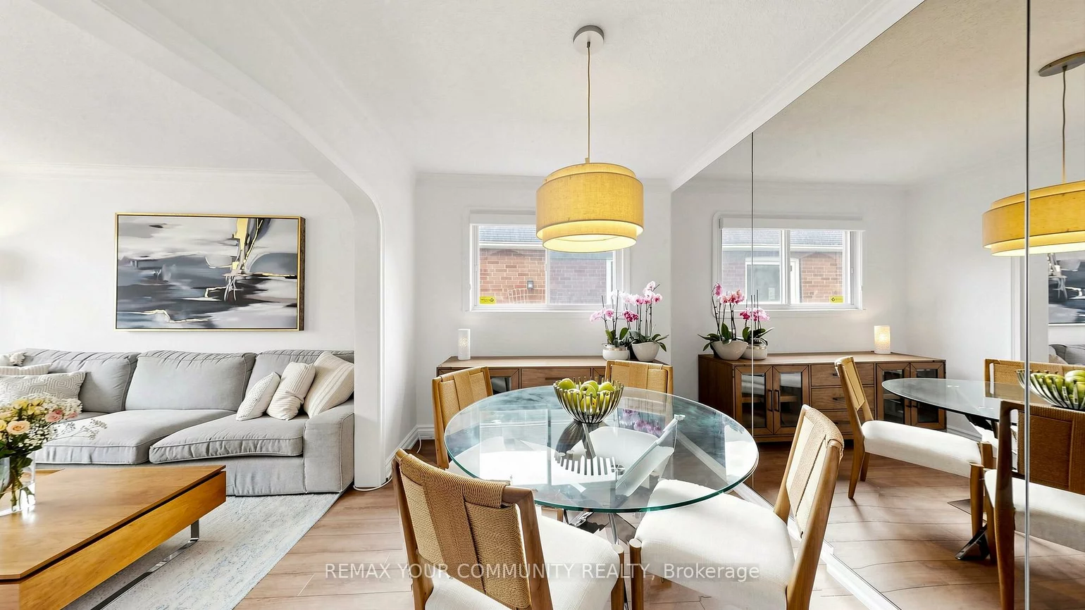 6, Athlone, East York, Toronto