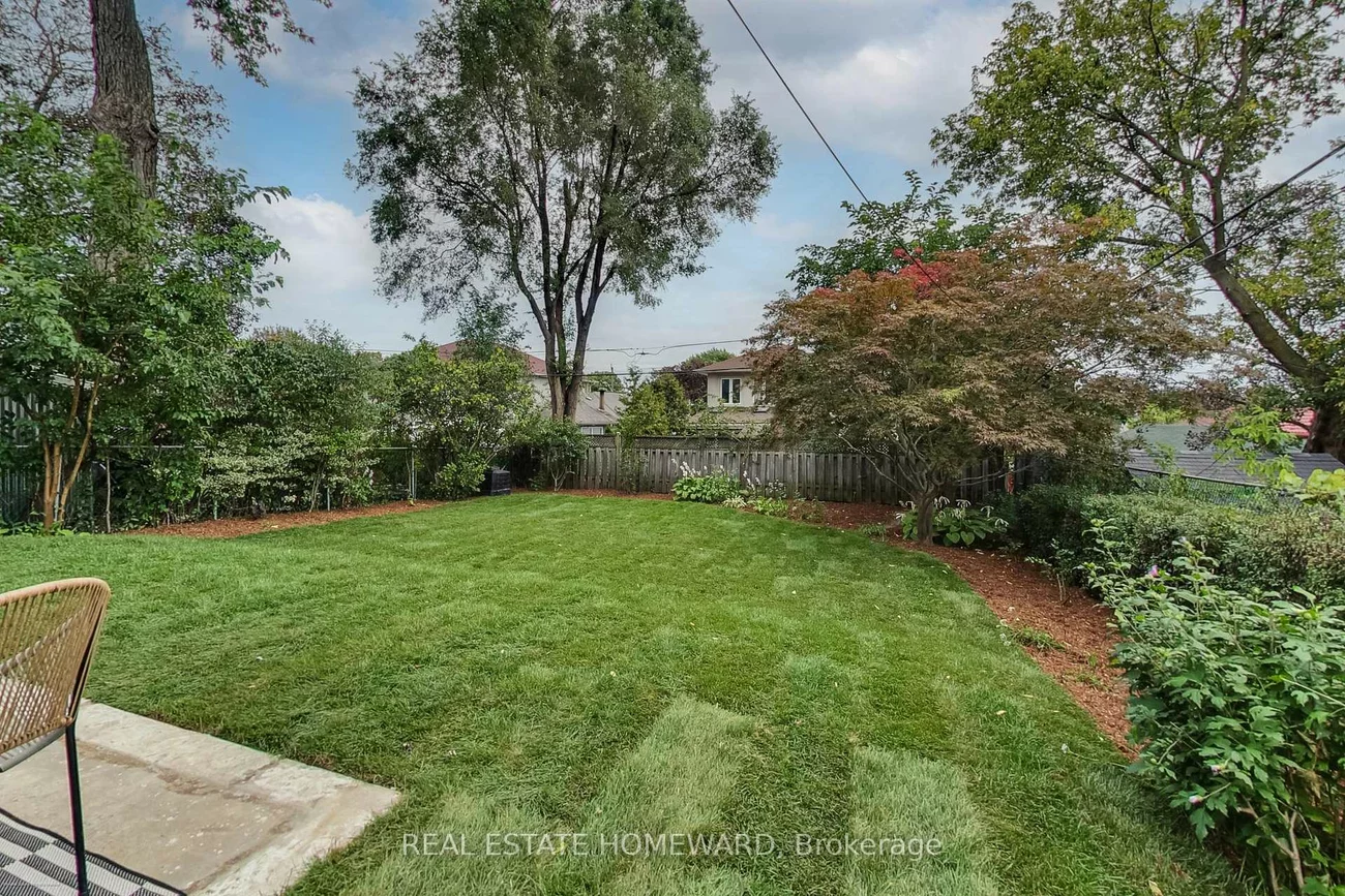 1, Bassett, Clairlea-Birchmount, Toronto