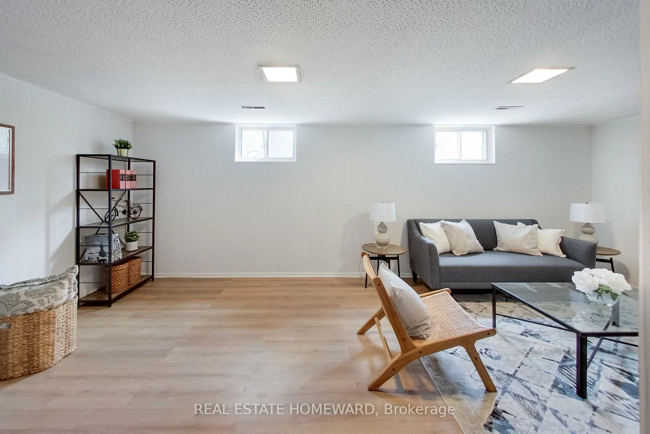 1, Bassett, Clairlea-Birchmount, Toronto