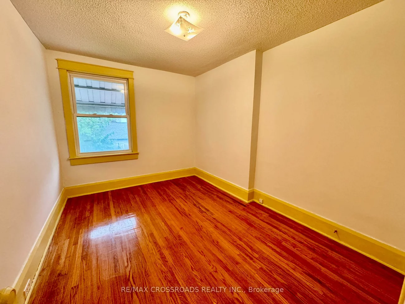 287, Greenwood, Greenwood-Coxwell, Toronto