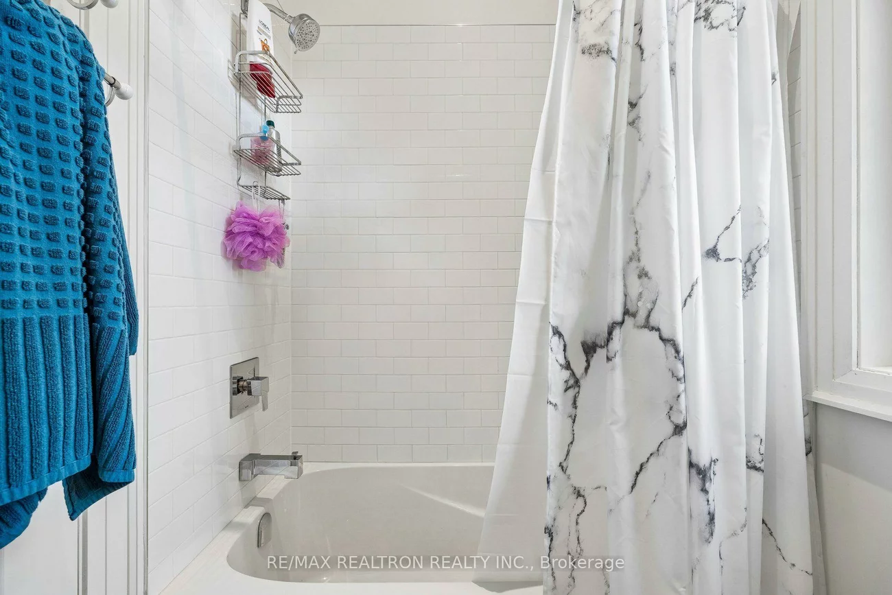 35, Neilson, Cliffcrest, Toronto