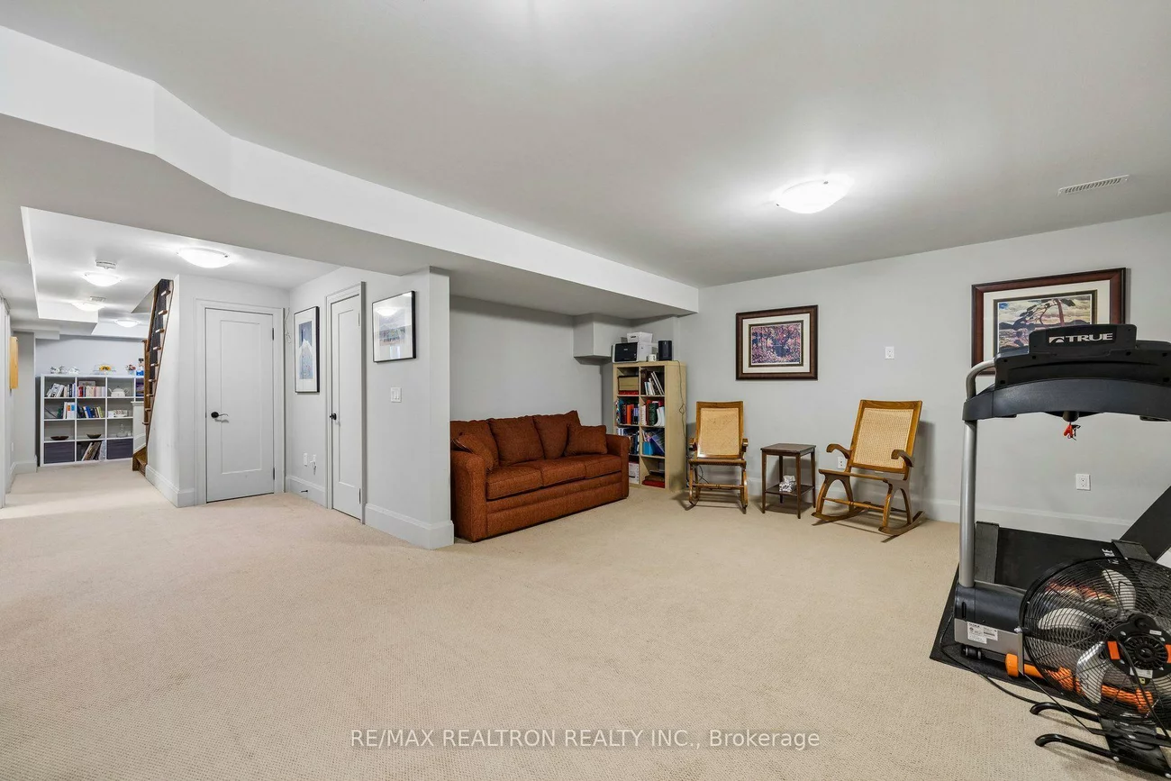 35, Neilson, Cliffcrest, Toronto