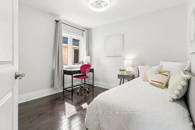 66, Durant, Danforth Village-East York, Toronto