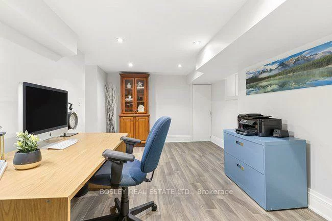 66, Durant, Danforth Village-East York, Toronto