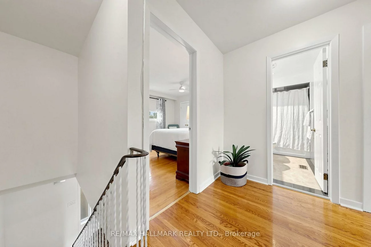 96B, Laurel, Kennedy Park, Toronto