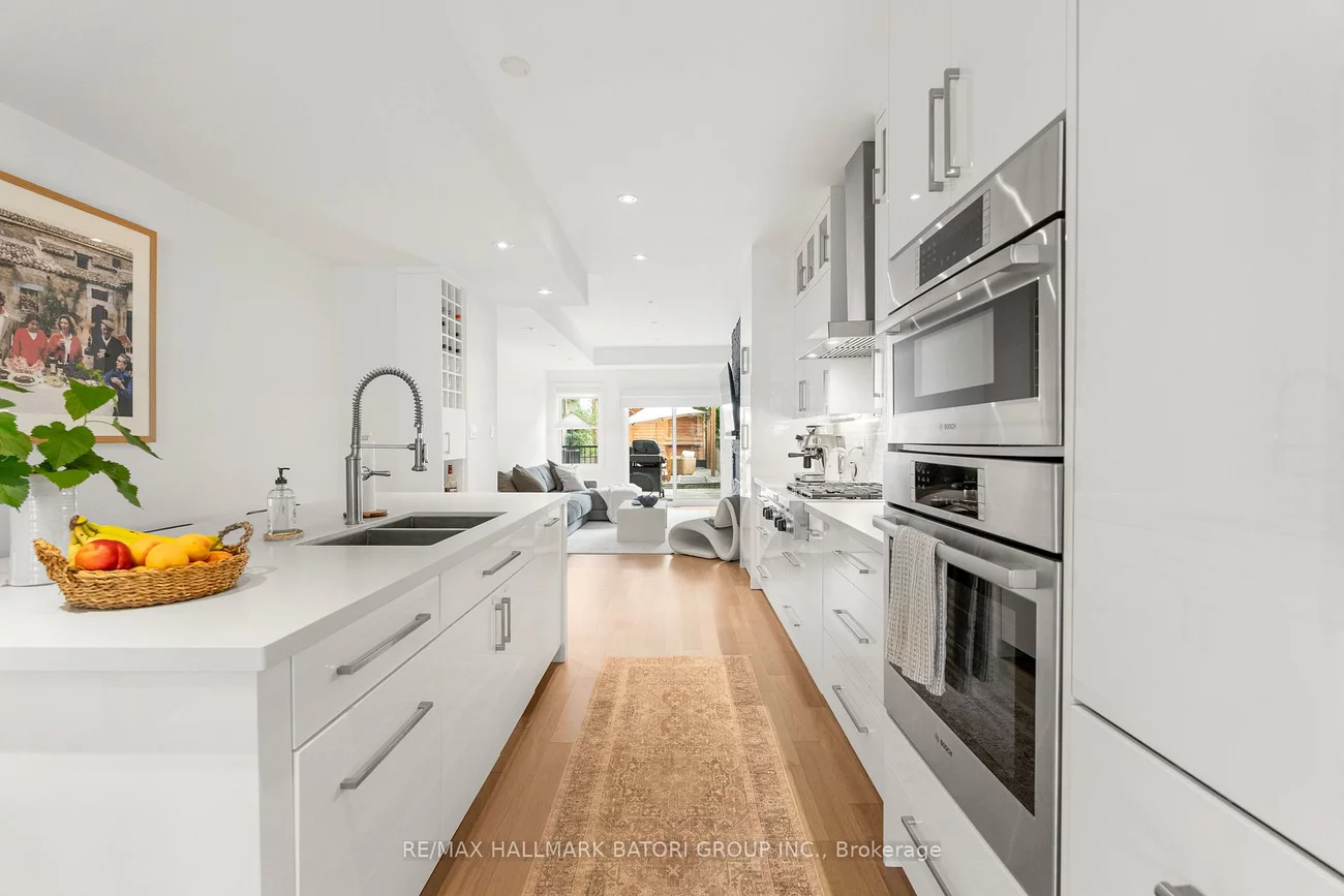 433, Ashdale, Greenwood-Coxwell, Toronto