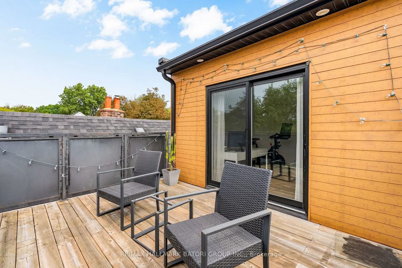 433, Ashdale, Greenwood-Coxwell, Toronto