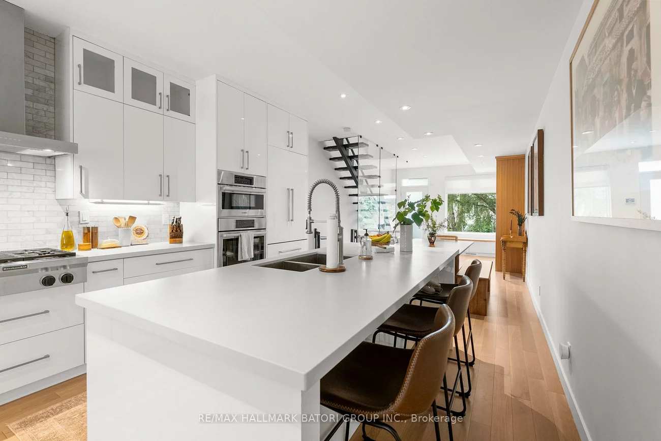 433, Ashdale, Greenwood-Coxwell, Toronto