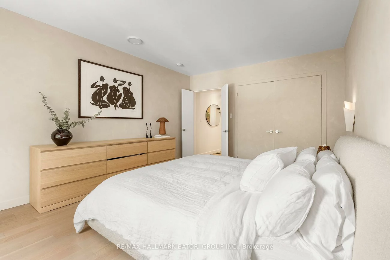 433, Ashdale, Greenwood-Coxwell, Toronto