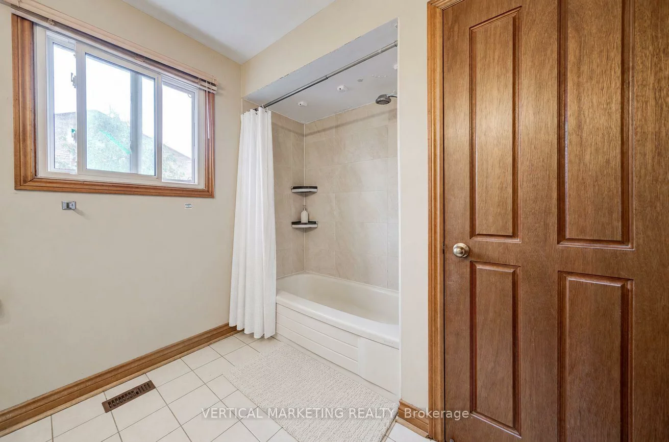 3807, Ellesmere, Highland Creek, Toronto