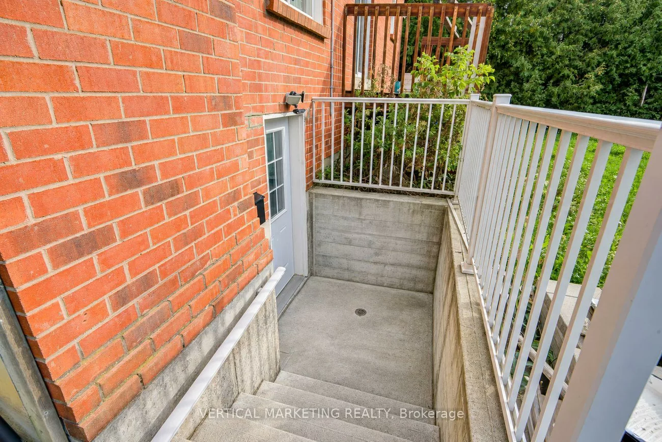 3807, Ellesmere, Highland Creek, Toronto