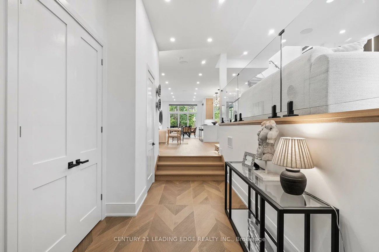 147, Durant, East York, Toronto