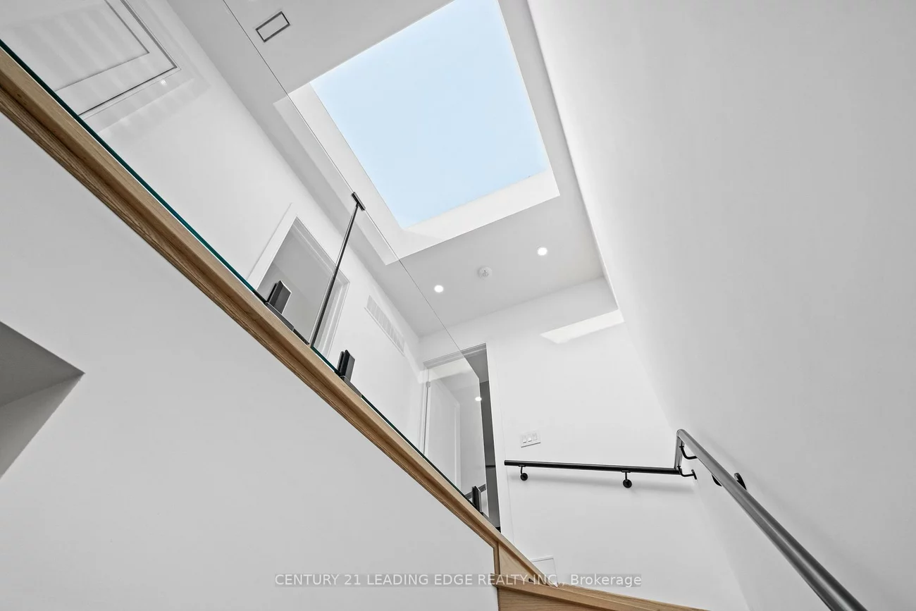 147, Durant, East York, Toronto