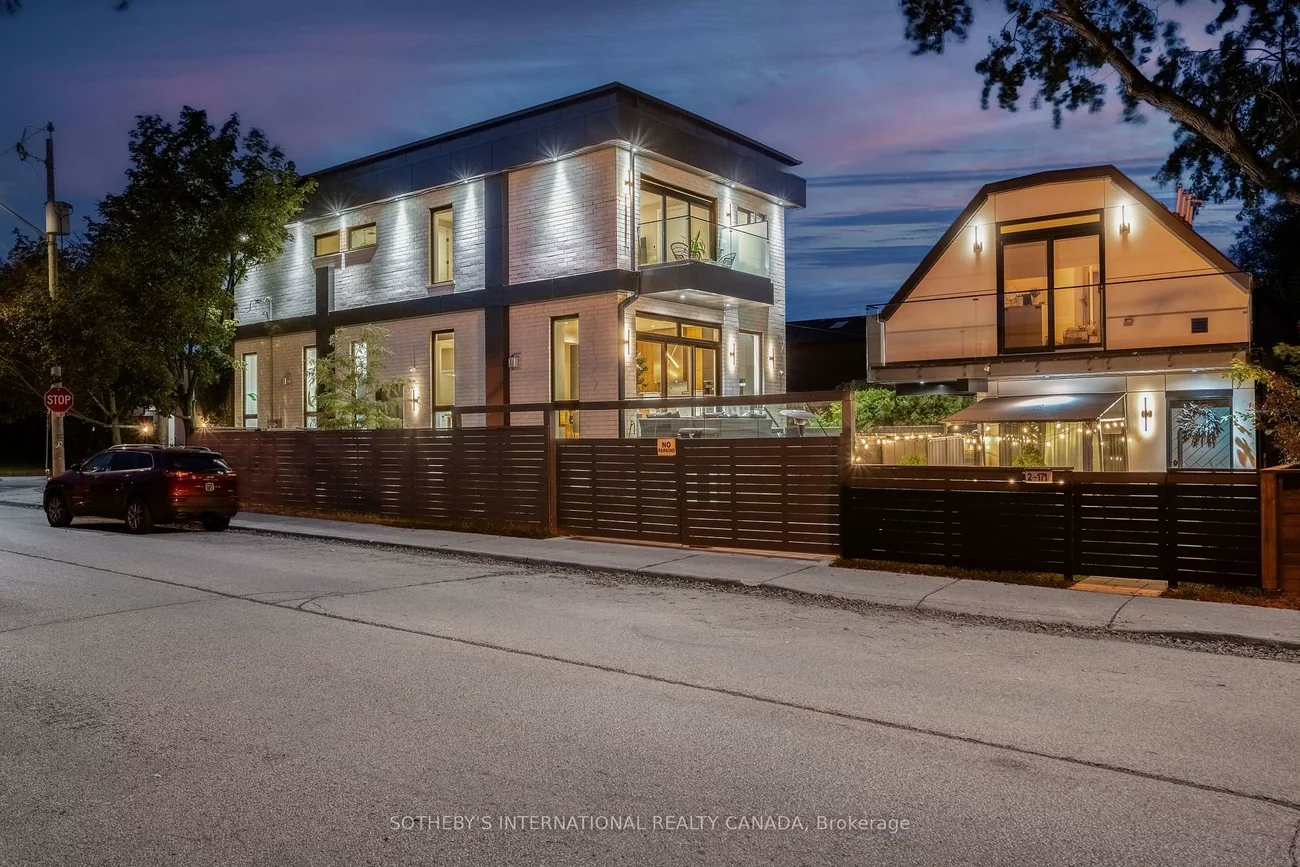 171, Durant, East York, Toronto