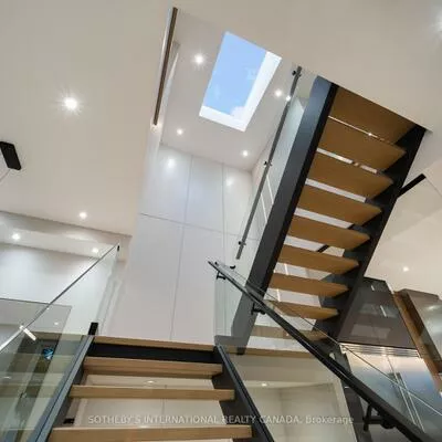 171, Durant, East York, Toronto