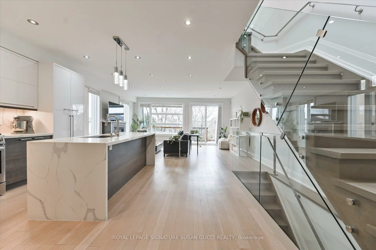 69, Holmstead, O'Connor-Parkview, Toronto
