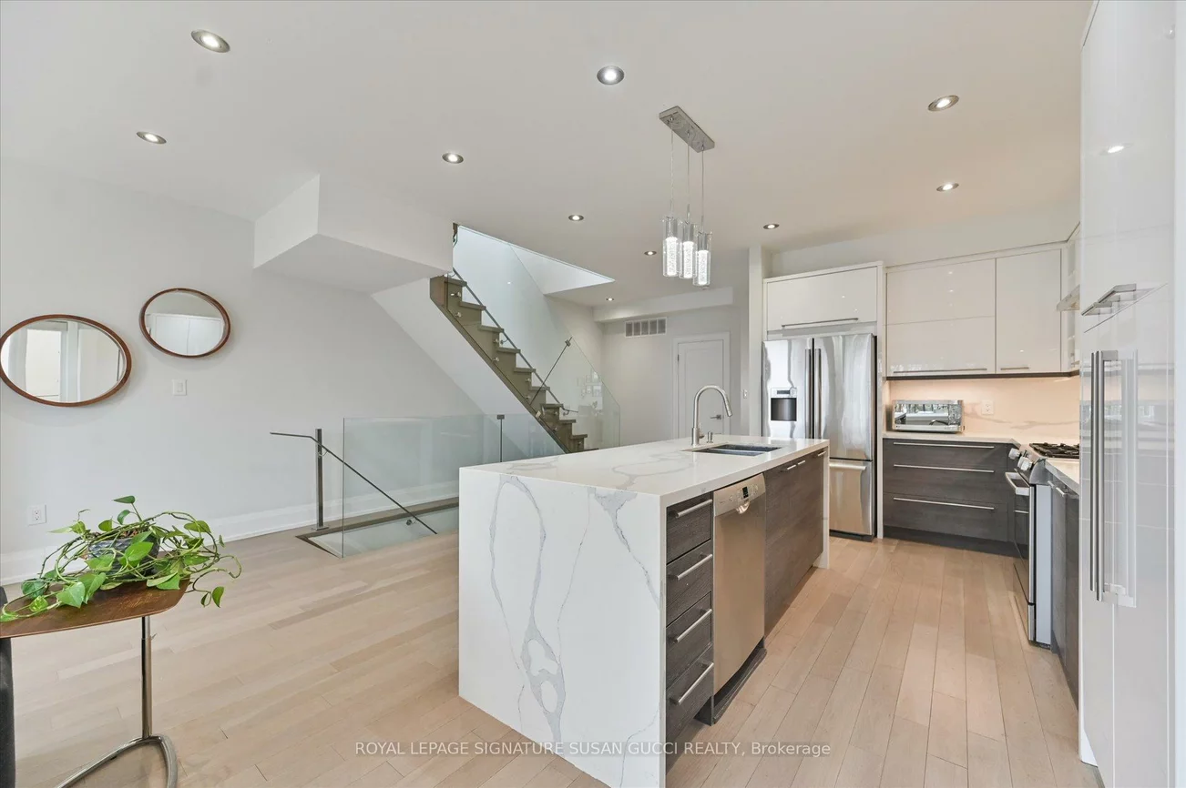 69, Holmstead, O'Connor-Parkview, Toronto