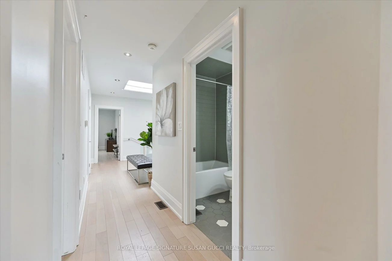 69, Holmstead, O'Connor-Parkview, Toronto