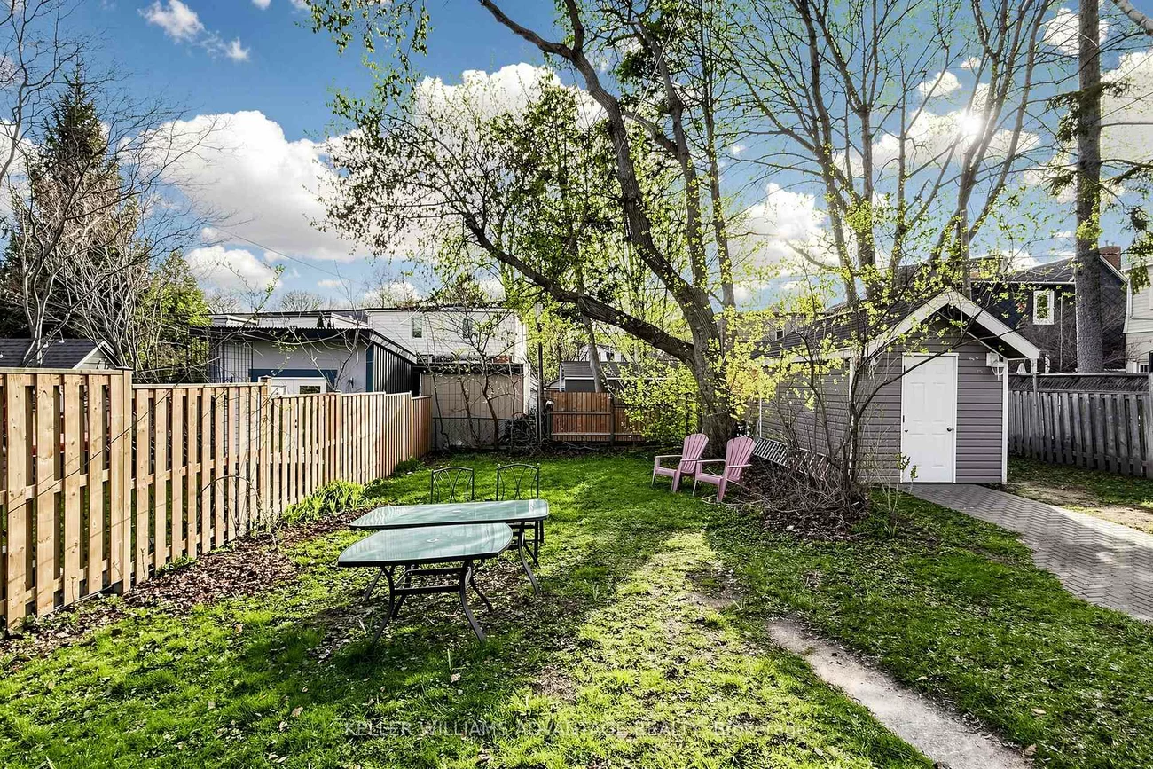130, Elmer, The Beaches, Toronto