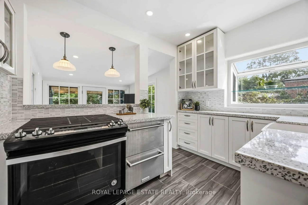 47, Harding, Birchcliffe-Cliffside, Toronto