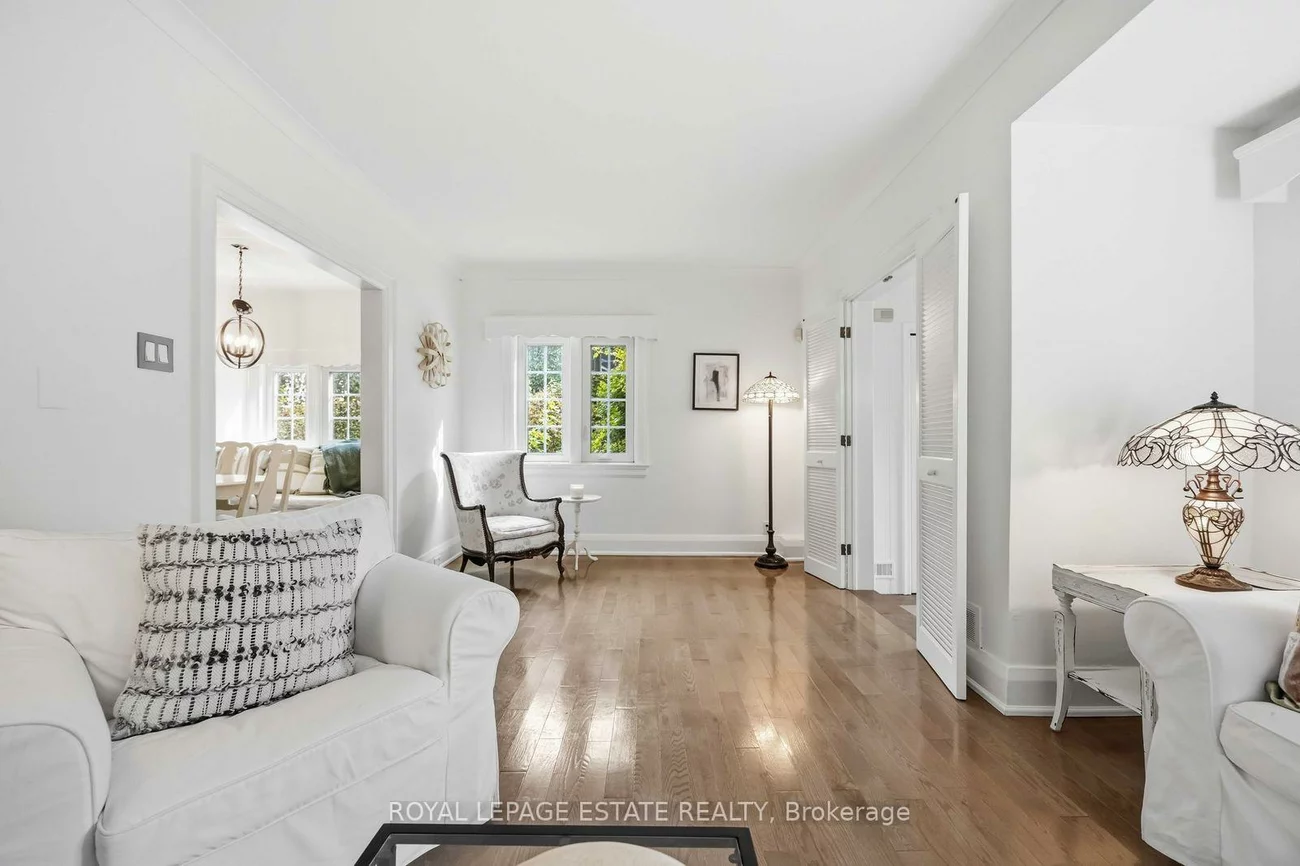 47, Harding, Birchcliffe-Cliffside, Toronto
