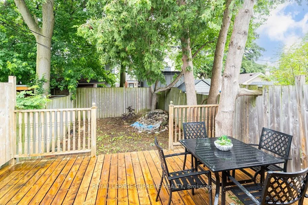 24, Wiley, Danforth Village-East York, Toronto