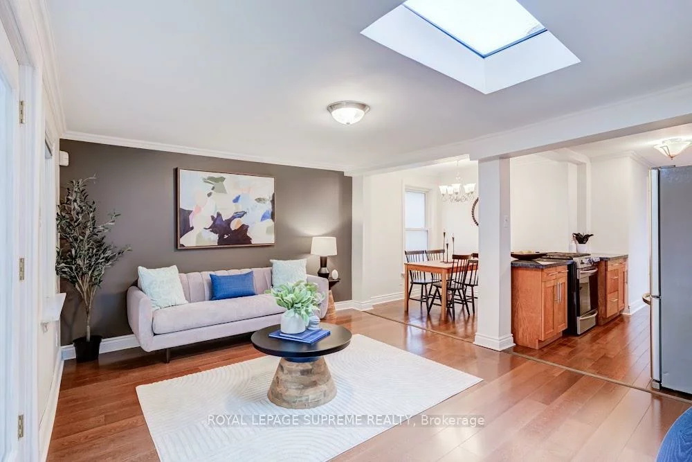 24, Wiley, Danforth Village-East York, Toronto