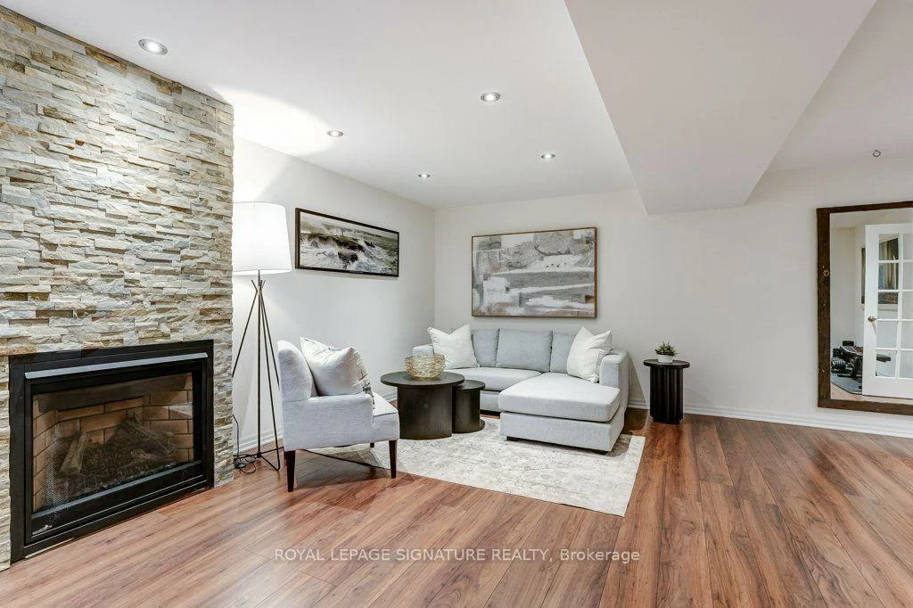 30, Birchmount, Birchcliffe-Cliffside, Toronto