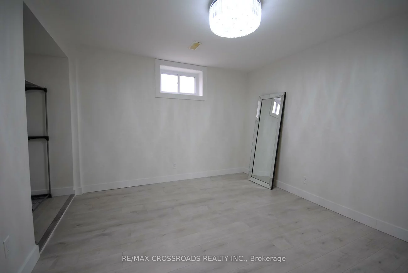 25, Arbutus, Dorset Park, Toronto