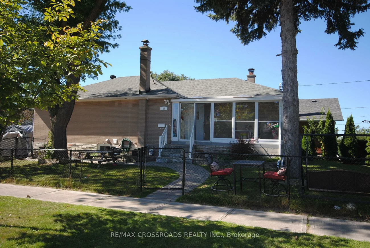 25, Arbutus, Dorset Park, Toronto