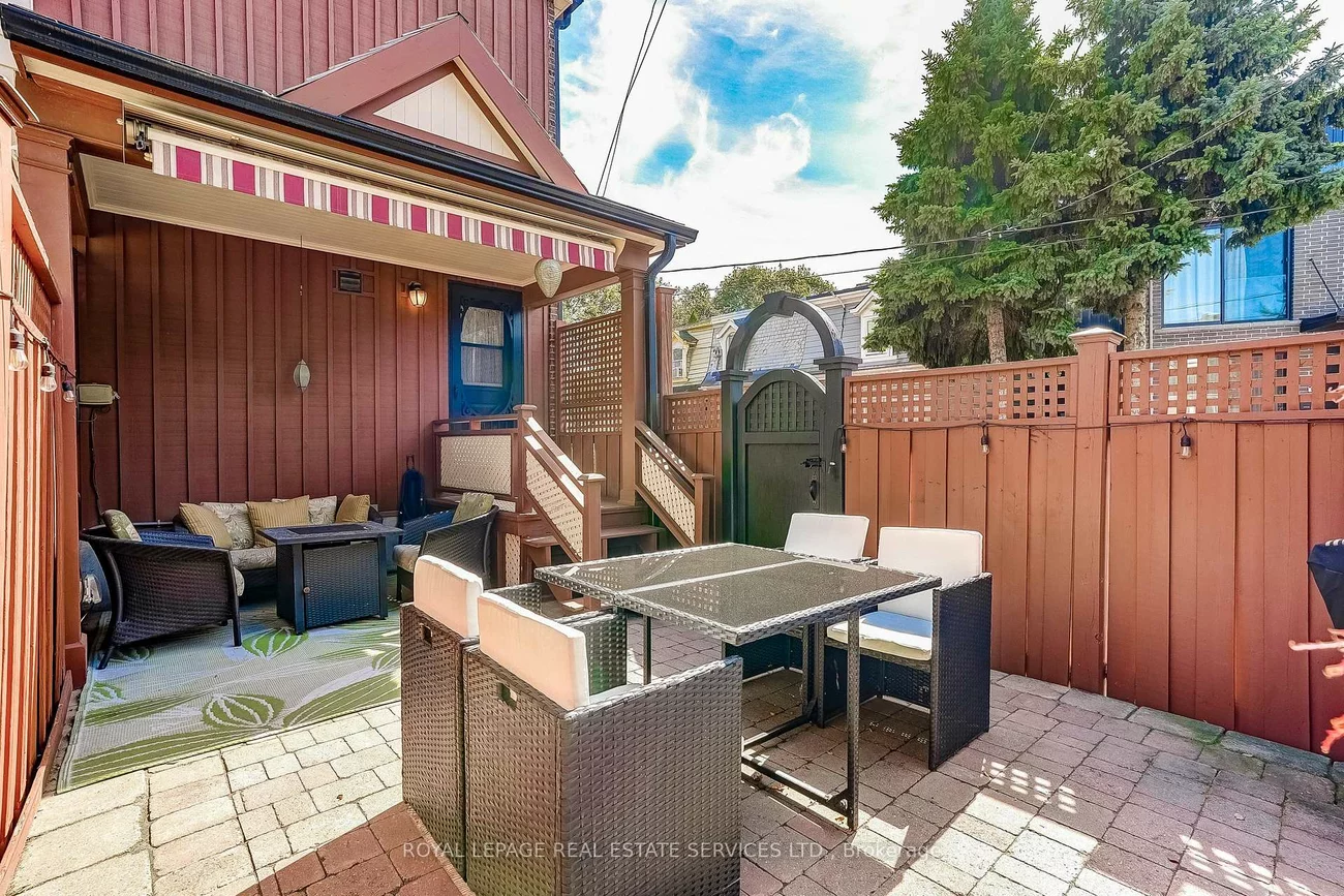 66, Wardell, South Riverdale, Toronto
