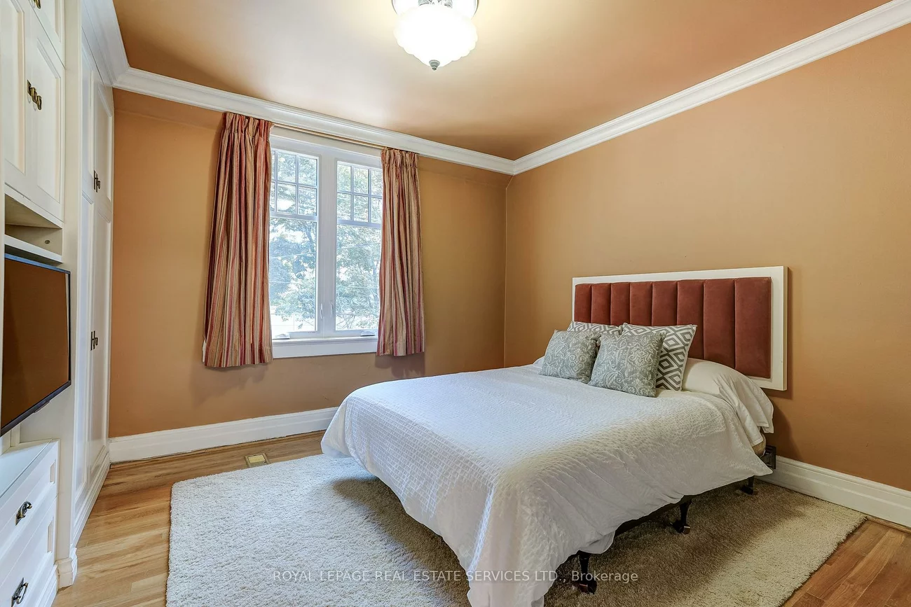 66, Wardell, South Riverdale, Toronto