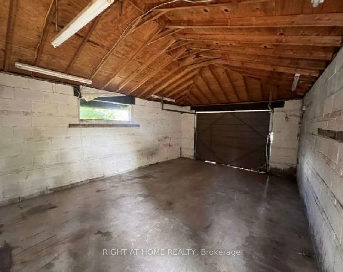 32, Brimorton, Bendale, Toronto