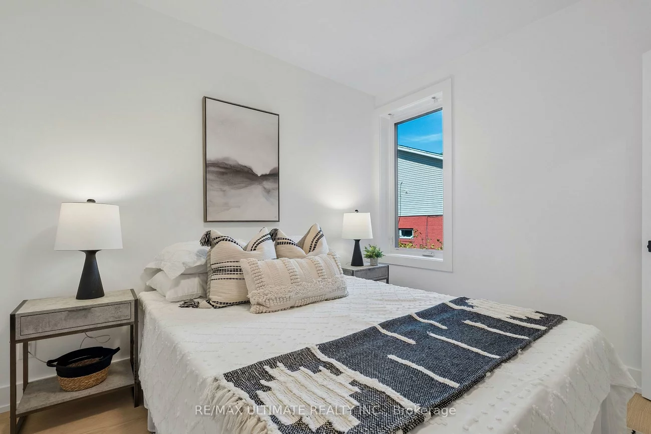 49, Ingham, North Riverdale, Toronto