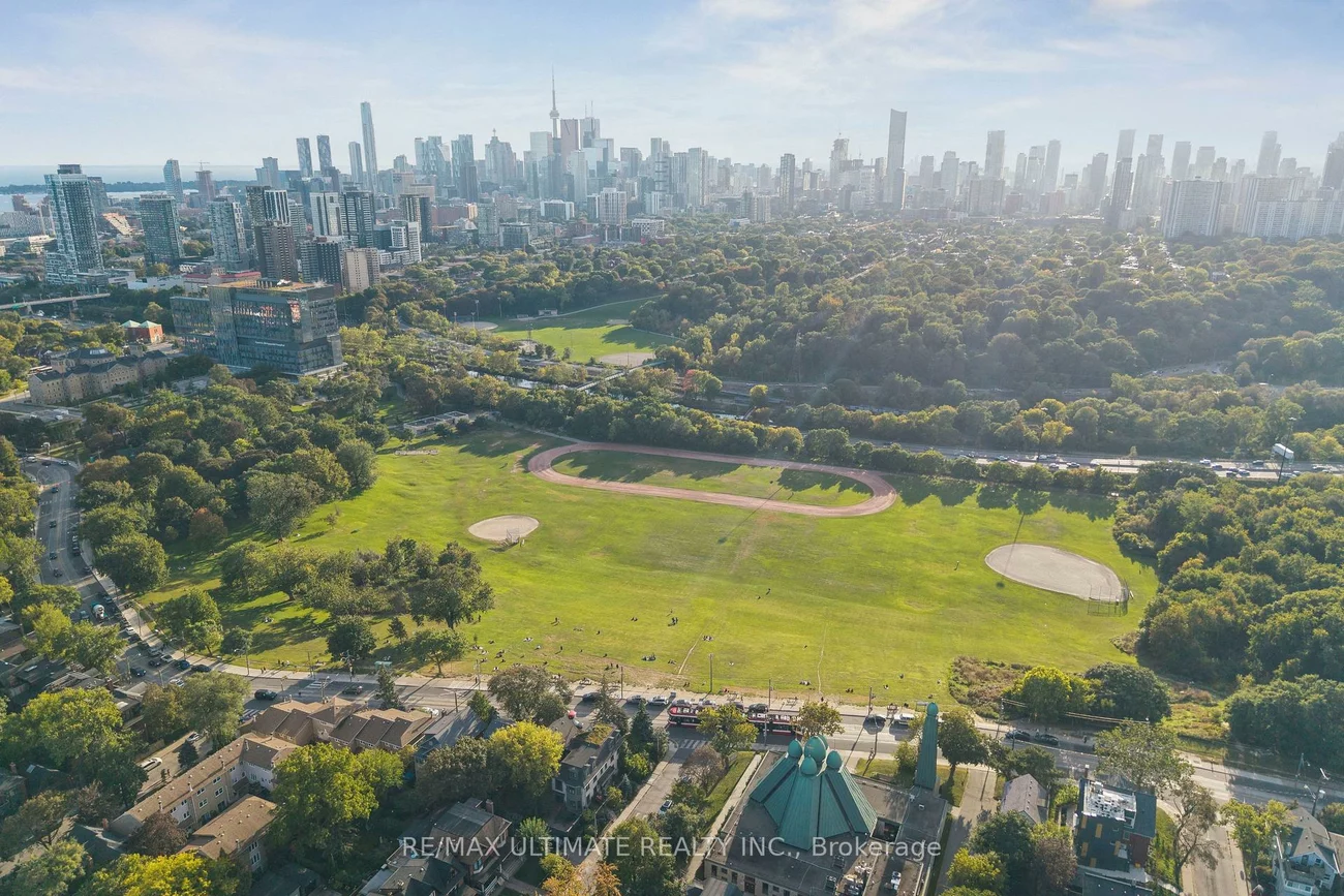 49, Ingham, North Riverdale, Toronto