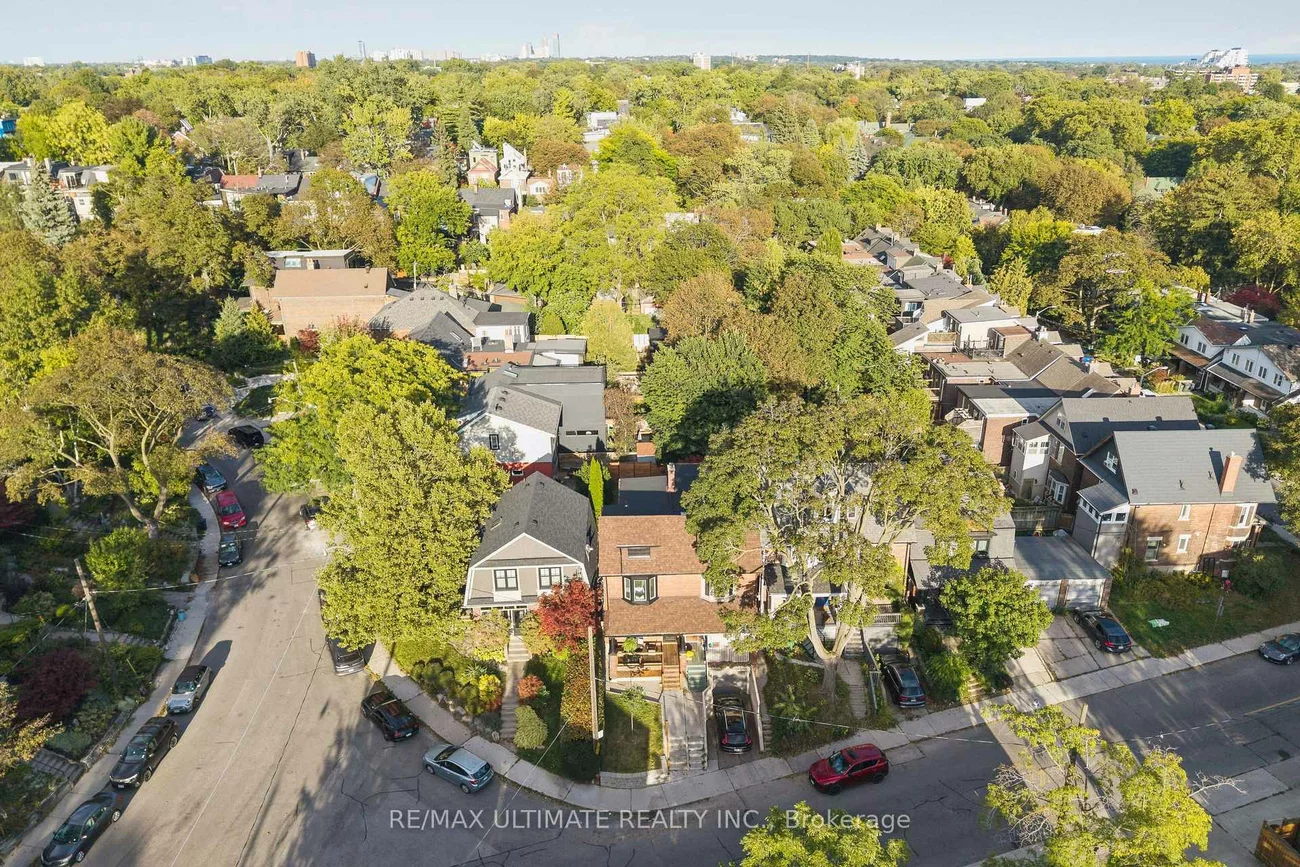 49, Ingham, North Riverdale, Toronto