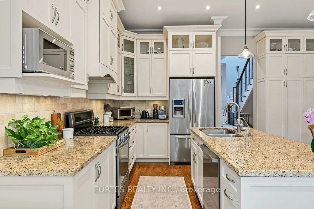 154, Holborne, Danforth Village-East York, Toronto
