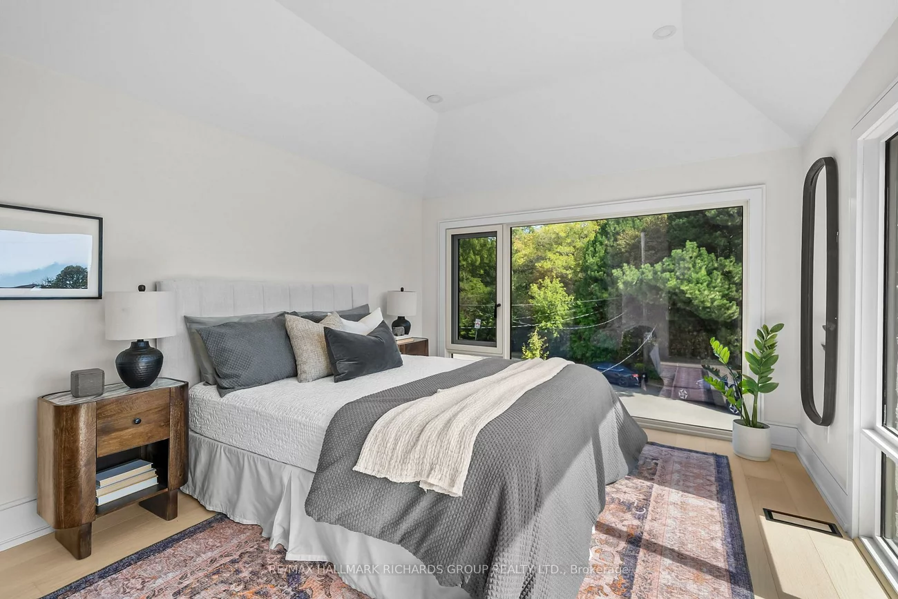 44, Sunnypoint, Cliffcrest, Toronto