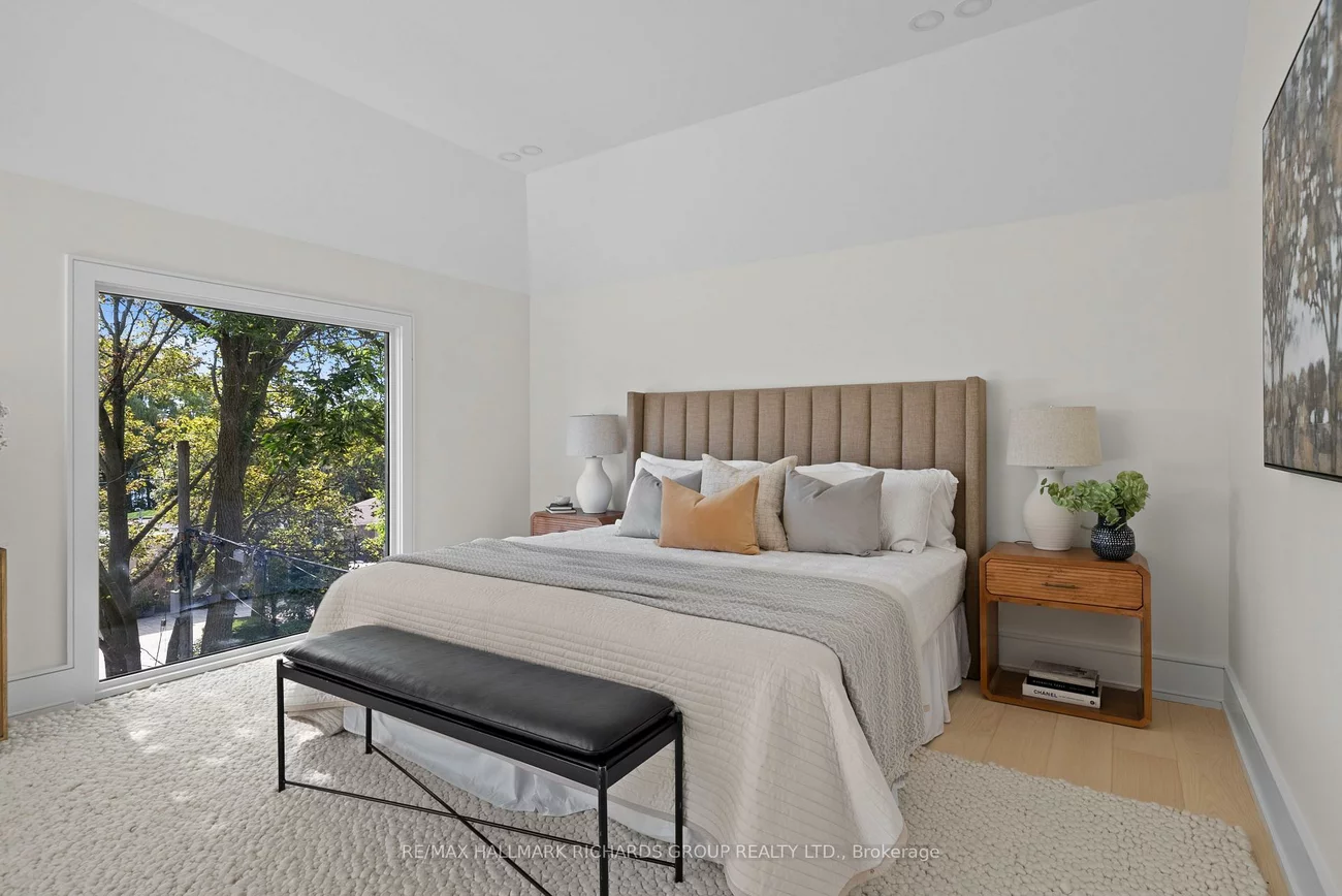 44, Sunnypoint, Cliffcrest, Toronto
