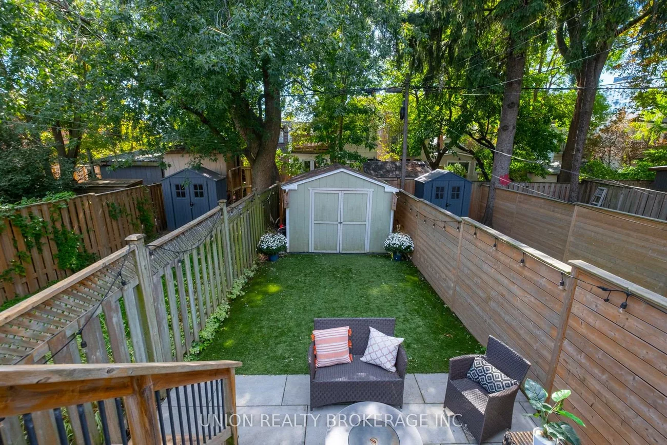 17, Ashland, Woodbine Corridor, Toronto