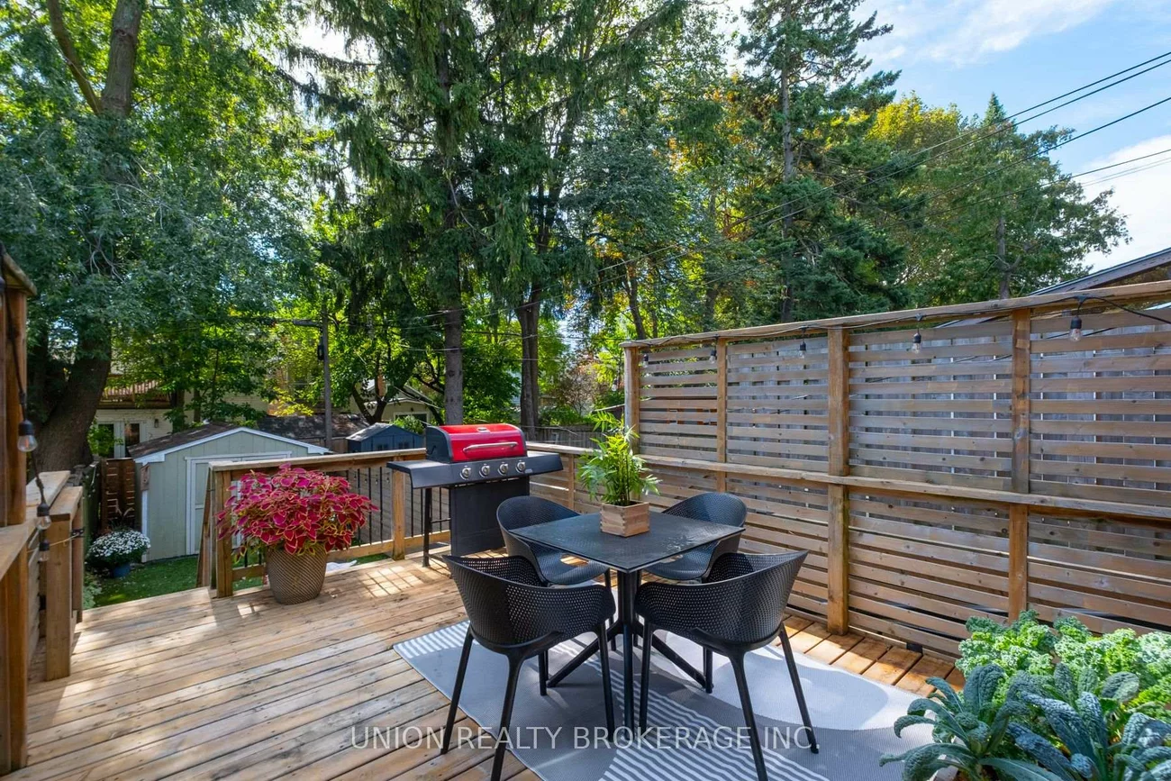 17, Ashland, Woodbine Corridor, Toronto