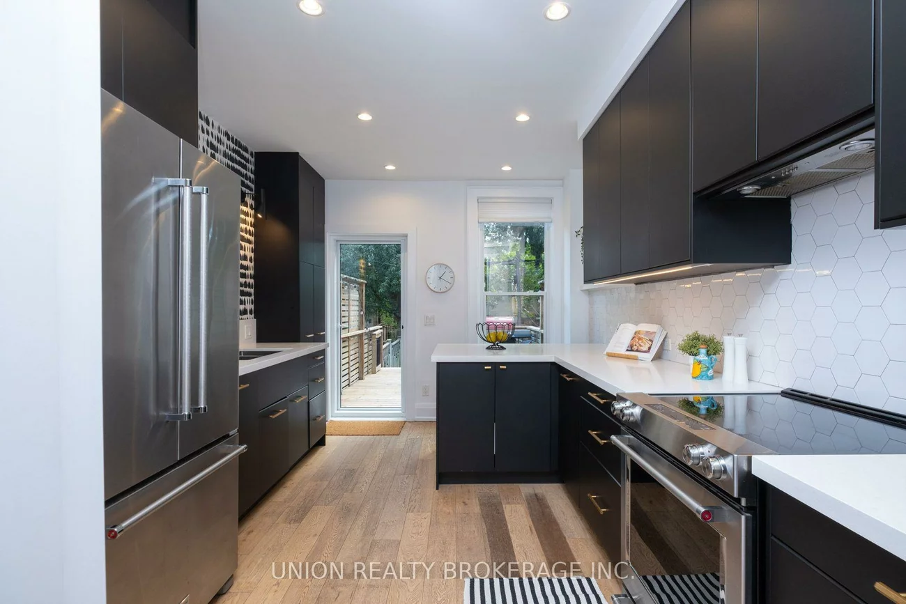 17, Ashland, Woodbine Corridor, Toronto