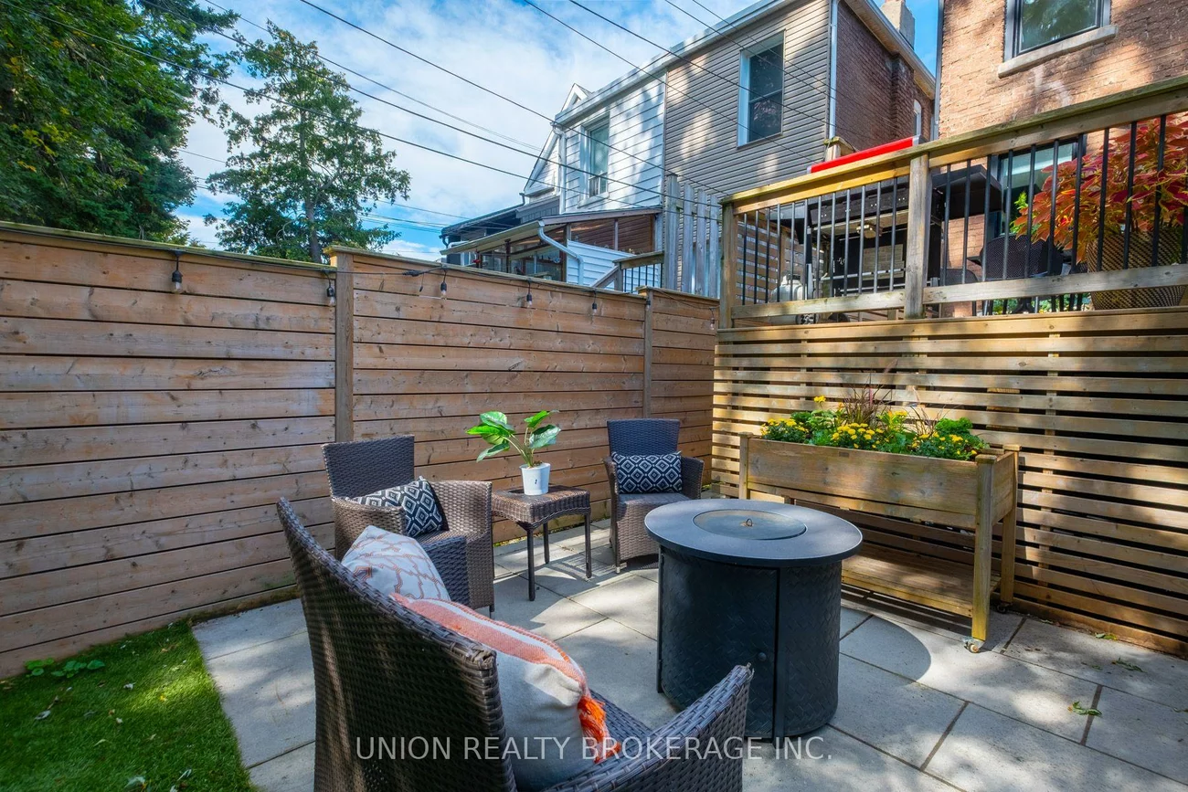 17, Ashland, Woodbine Corridor, Toronto