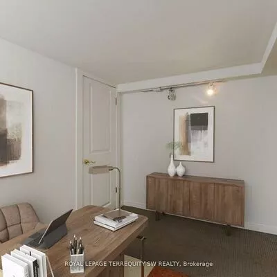 105, Barker, Danforth Village-East York, Toronto